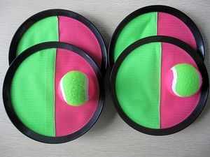 Winsport Klettball (Catchball)-Spiel mit 4 Fangscheiben und 2 Klettbällen