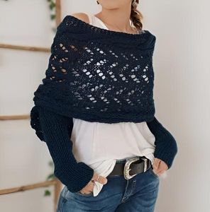 2 v 1 Ručně pletená šála v boho stylu s rukávy z polyesteru, jedna velikost - KNITKA Tmavě modrá