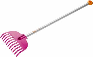 hrábě dětské First růžové plastové Fiskars 1001419