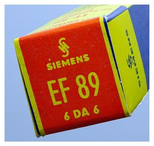 EF89 Pentode, mesh. Eine Radioröhre von Siemens. ID21351