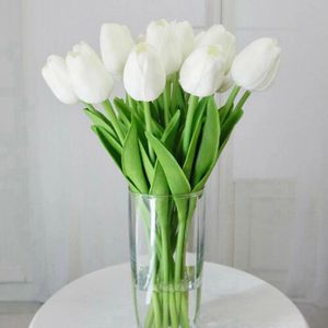 10 kusov umelých tulipánov Kvetina Falošné kvety Kytica umelých tulipánov, biela
