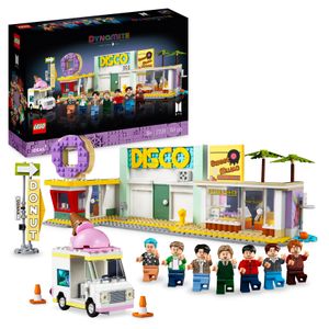 LEGO 21339 Ideas BTS Dynamite Musikvideo Set mit 7 Minifiguren der berühmten K-Pop Band, Merchandise Sammler-Geschenk-Idee für Fans
