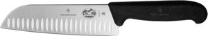 Nôž Victorinox Fibrox Santoku so zúbkovaným ostrím 17 cm čierny
