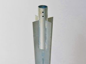 Bodenhülse-Einschlaghülse-Pfostenträger für Pfosten Ø 38 mm - Länge 56 cm Bodenhülse-Einschlaghülse-Pfostenträger für Pfosten Ø 38 mm - Länge 56 cm