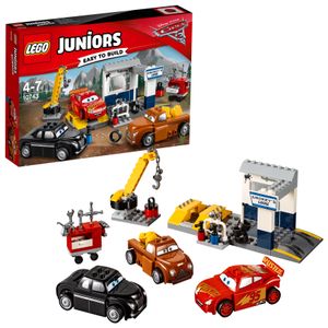 LEGO® Juniors Smokeys Garage 10743