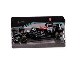 Bburago 18-38038 - Modellauto  - F1 Mercedes AMG W12 '21 Bottas (Maßstab 1:43)