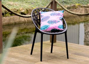 BURI Susanne Design Gartenstuhl 80cm Stapelstuhl wetterfest - Kunststoff Balkonstuhl modern in schwarz oder weiß, bis 150kg Belastbarkeit, Farbe:schwarz