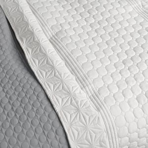 HOMELEVEL Tagesdecke Bett & Sofaüberwurf Bettüberwurf Sofa Tages Decken Betthusse XXL Decke Überwurf (200cm x 220cm, Weiß/Grau gemustert)