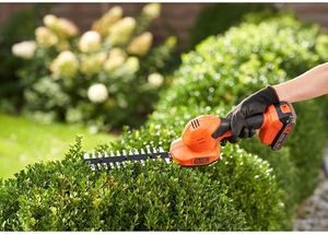 Black & Decker Akku-Gras/Strauchschere  18V/2,0 Ah  BCSS18D1-QW
