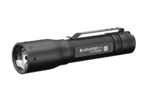 Ledlenser P3 CORE LED Taschenlampe mit max. 90 Lumen Leuchtkraft, Schwarz, inkl. Batterien