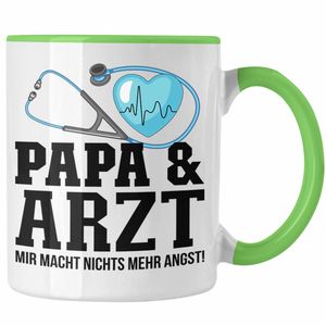 Trendation - Papa und Arzt Tasse Geschenkidee Vater für Ärzte Geburtstag Vatertag Spruch Geschenkidee (Grün)