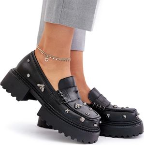 Skórzane Półbuty Damskie Z Ozdobami D&A MR880-102 Czarne 40