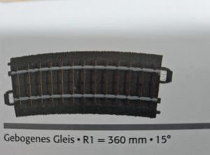 24115 - ein gebogenes C-Gleis R1 15°