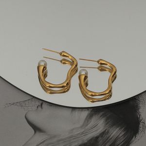 Moderne Vintage goldene Wellenlinien-Hoop-Ohrringe mit Perle