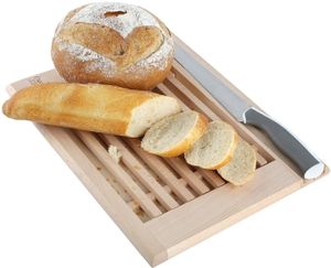 Creative Home Brotschneidebrett mit Krümelfang aus Buche-Holz | 35,5 x 28,5 x 2 cm | Praktisches Krümelbrett und Platz fürs Messer | Schneidebrett