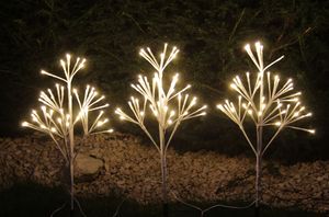 LED Lichterbaum Set mit 3 Bäumen in weiß, 144 warmweiße LEDs - je Baum 48 LEDs 5m Zuleitung und IP44