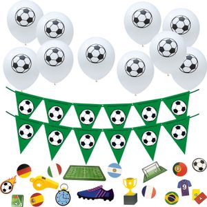 Oblique Unique Fußball Deko Set für WM Motto Party Kinder Geburtstag - 10x Ballons + Wimpel Girlande + 18x Konfetti