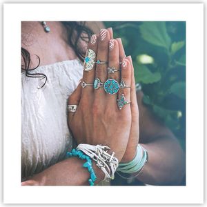 Poster - Poster ohne Rahmen - Hände Schmuck Boho - 40x40 cm - Wand Bild - Wanddeko - Wandbilder - Kunstposter - Wandposter - Bilder - Kunstdruck - Wanddekoration - Wandbild - P2XAC40x40-4412