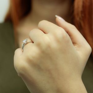0,42 Carat Solitär Diamantring 14 Karat Weißgold
