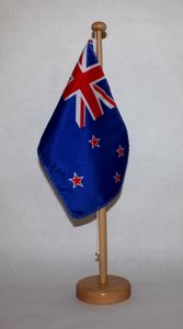 Tischflagge Neuseeland 25x15 cm mit Holzständer