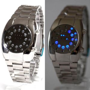 LED Armbanduhr Herren Edelstahl Uhr Chrom Armband Beleuchtete Herrenuhr Quarzuhr mit digitaler Anzeige