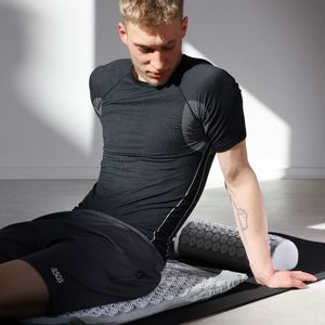 Navaris 2in1 Akupressur Massage Set - Akupressurmatte und Kissen mit Tasche - Akupressur Matte und Kopfkissen - Nadelmatte Grau Navaris 2in1 Akupressur Massage Set - Akupressurmatte und Kissen mit Tasche - Akupressur Matte und Kopfkissen - Nadelmatte Grau