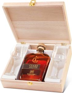 Geschenkset Marzadro Giare Amarone 41% vol. 0,70l mit zwei Grappa Gläser