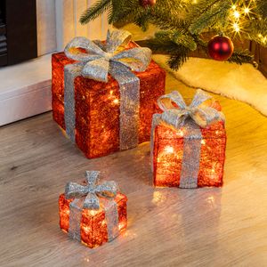 LED Geschenkboxen mit Timer 3er Set - rot / grau - Weihnachts Dekoboxen warm weiß beleuchtet - Weihnachten Advent Winter Christbaum Deko Beleuchtung Batterie betrieben