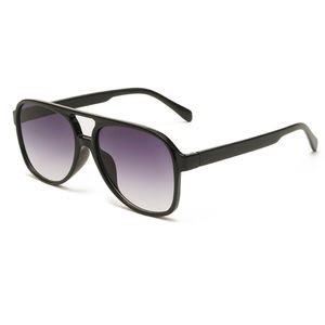 Klassische polarisierte Pilotenbrille für Damen und Herren, Retro-UV-Schutz-Sonnenschutz, schwarzer Rahmen, grauer Farbverlauf