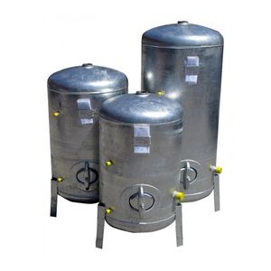 Druckbehälter 100L bis 300L 9  bar senkrecht verzinkt  Druckkessel verzinkt für Hauswasserwerk senkrecht
