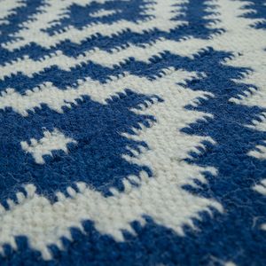 Handgewebter Fransen Trend Teppich | Moderne Marokkanische Muster | Blau Weiß Größe 60x110 cm