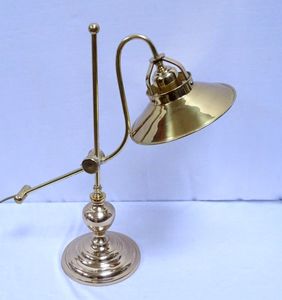 Schreibtisch Lampe, maritime Tischleuchte, Bankerlampe aus Messing 48 cm