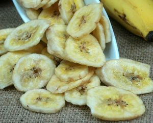 Krauterino24 - Bananenchips ungesüßt Banane Scheiben Snack | Menge: 1000g