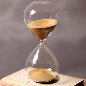 Sanduhr Glas Design Timer Farbiger Sand Zeitdauer 5 Minuten