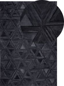 BELIANI Dywan czarny 140 x 200 cm skórzany wzór geometryczny trójkąty salon sypialnia