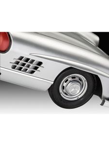 Revell Spielwaren Mercedes Benz 300 SL, Revell Modellbausatz im Maßstab 1:12, 214 Teile, 37,9 cm Modellbausätze Modellbau