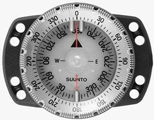 Suunto SK-8 Kompass NH mit Boot- Bungee Halterung