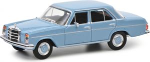 Schuco 452034600 Mercedes Benz 200D -/8 (W115) hellblau Maßstab 1:64 Modellauto