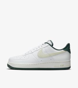 Nike Air Force 1 '07 Low "Vintage Green & Summit White" Weiß/Grün, Größe: 38,5