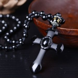 Retro-High-End-Kreuzanhänger, geeignet für Männer und Frauen, religiöse Amulett-Halskette