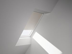 VELUX Verdunkelungsrollo uni beige manuell Rahmen weiß DKL MK10 1085SWL