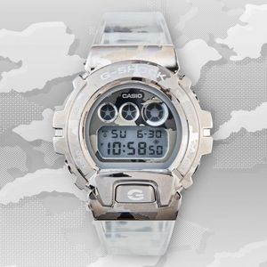 Casio G-Shock Digital Armbanduhr GM-6900SCM-1ER
