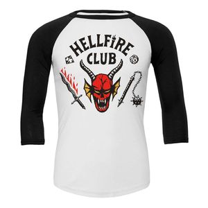 Stranger Things Sweatshirt Hellfire Club Crest Größe M