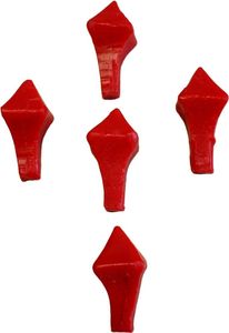 Osternägel für Osterkerze aus Wachs in der Farbe Rot in der Größe 42/12 mm. Der Inhalt ist  5 Stück zum verzieren von individuellen Osterkerzen