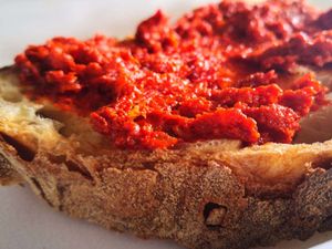 Pikantne salami wieprzowe do smarowania ('nduja di Spilinga)