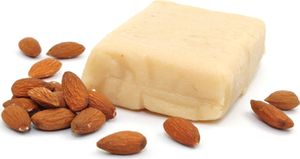 Lübecker Marzipan Rohmasse, 1kg mit 35% Mandelanteil
