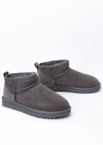 Męskie buty zimowe szare UGG W Classic Ultra Mini 39