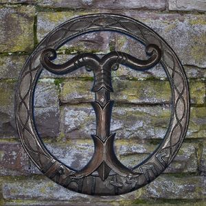 Wandrelief Irminsul Weltenbaum geschnitzt Holz 34 cm Handarbeit Wandhänger