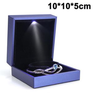 LED Licht Ring Box,  Modische LED Beleuchtet Ring Lagerung Schmuckschatulle Vitrine Geschenk (Armband box größe)