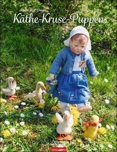 Käthe Kruse Puppen. Fotokalender 2024 mit Nostalgie-Faktor. Jahres-Wandkalender mit 12 Fotos für Sammler und Puppenliebhaber. 30x39cm. Hochformat.